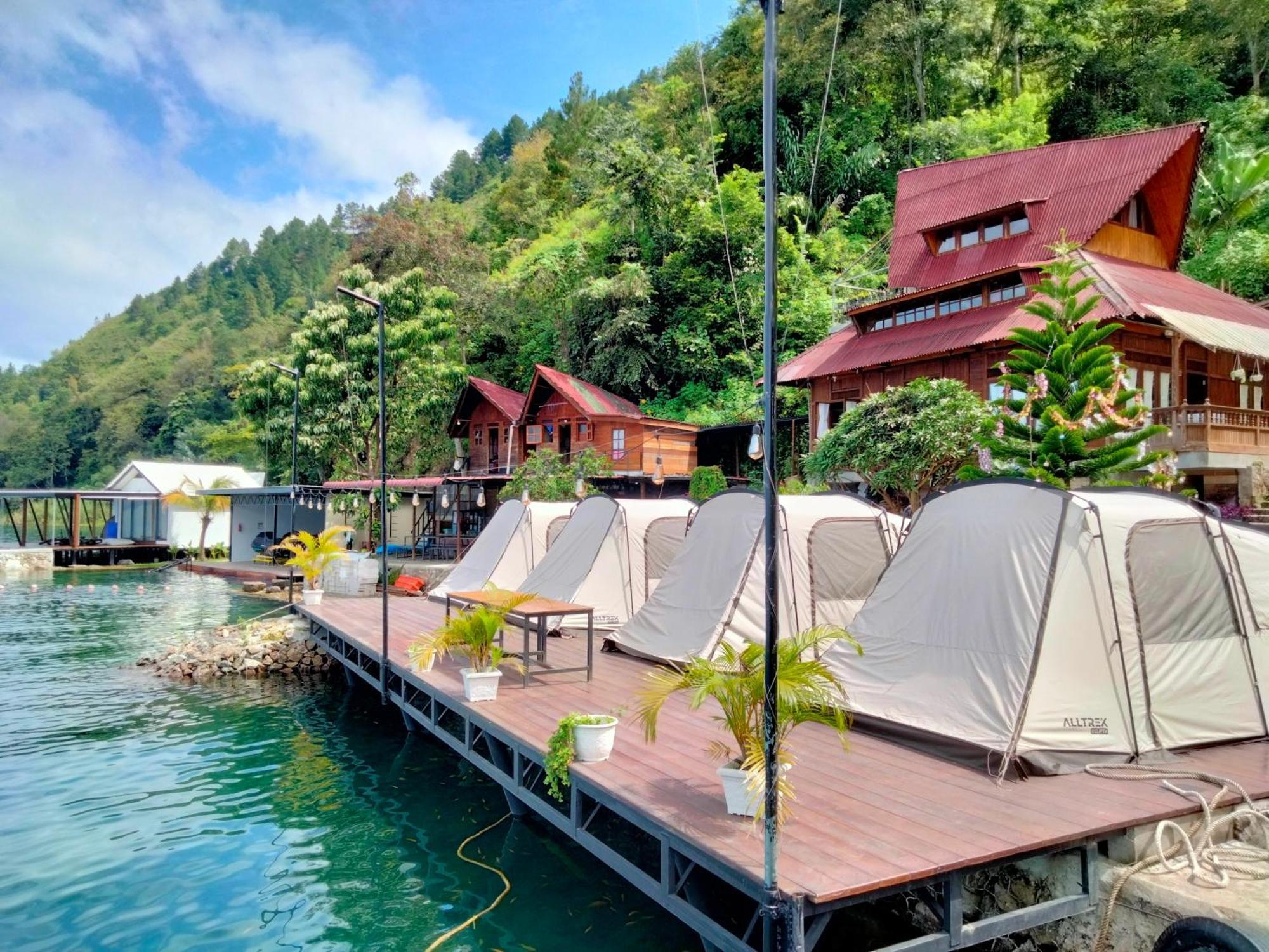 Pondok Berata Dapdap Балиге Екстериор снимка